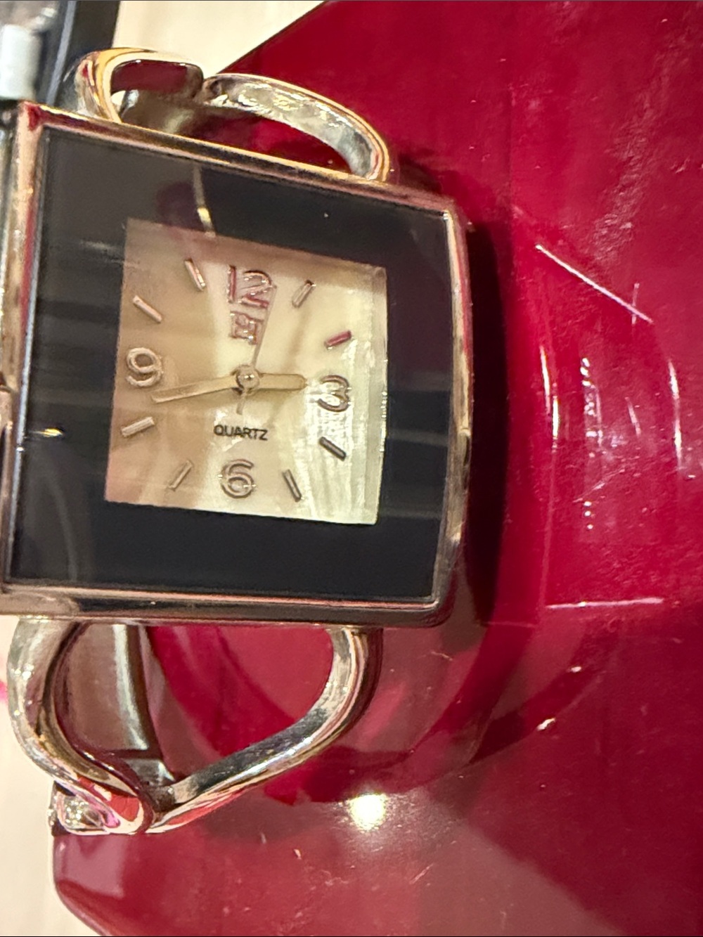 Silver-Tone Quartz Decorative Ring Watch with Black Dial